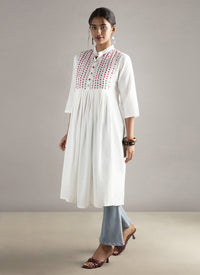 Ameera Off White Cotton Kurta